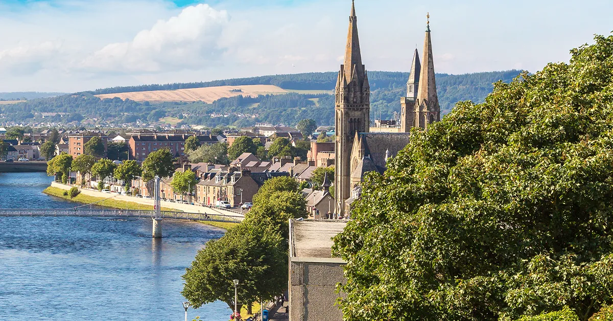 Taxi Near Me in Inverness